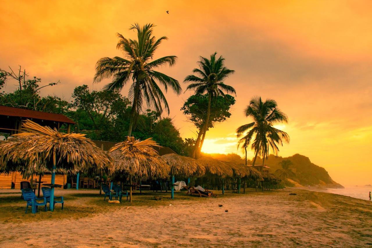 Tayrona Juancho'S House Hostel & Coworking Los Naranjos Eksteriør billede